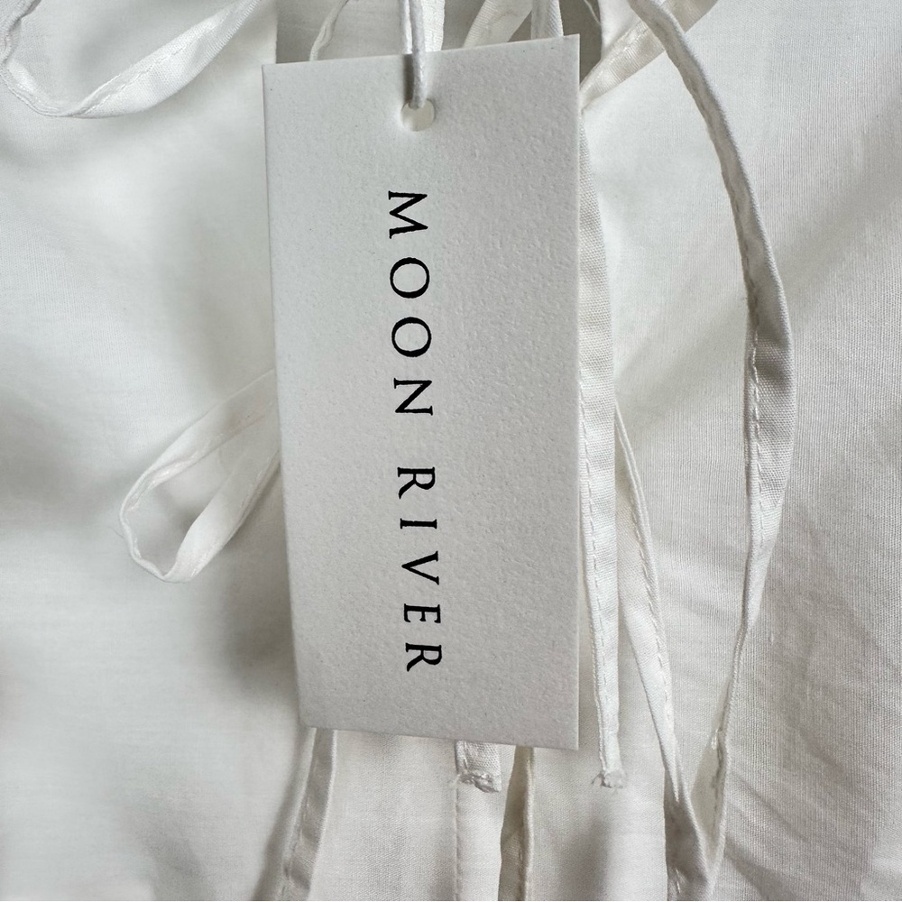 Tuckernuck Moon River Exclusive White Eyelet Ruffle Top Various - Picture 8 of 13